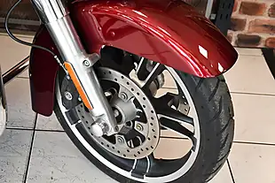Used 2017 Harley-Davidson Touring Flhxs Street Glide Special Red - Interior and Exterior details 19