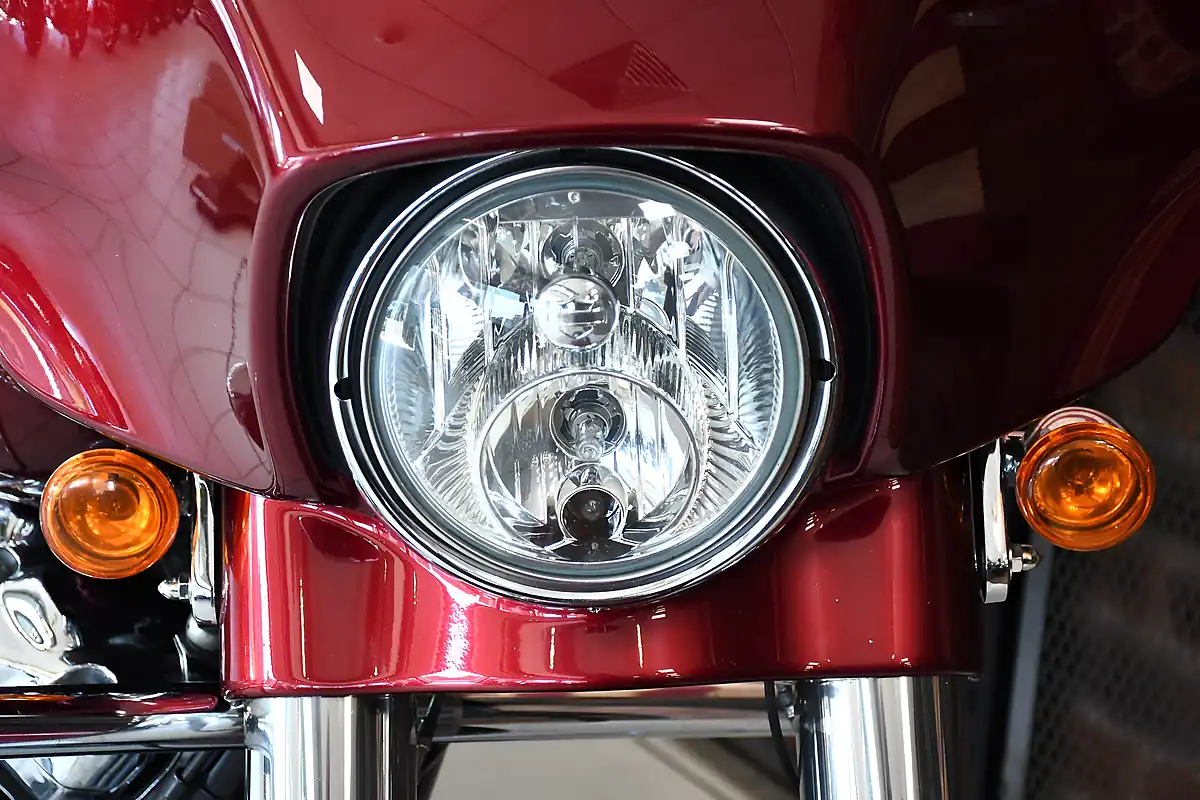 Used 2017 Harley-Davidson Touring Flhxs Street Glide Special Red - Interior and Exterior details 5