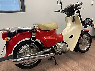Used 2017 Honda C110 Pro Post Office Red - Interior and Exterior details 7