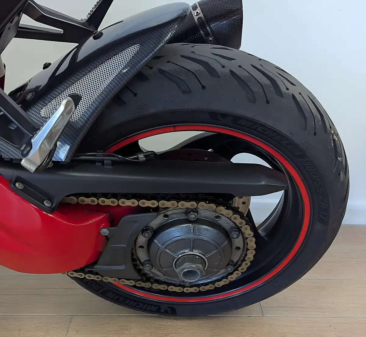 Used 2017 Honda CB1000R Red - Interior and Exterior details 13