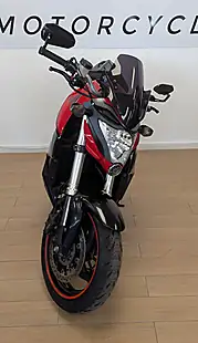 Used 2017 Honda CB1000R Red - Interior and Exterior details 4