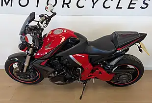 Used 2017 Honda CB1000R Red - Interior and Exterior details 9
