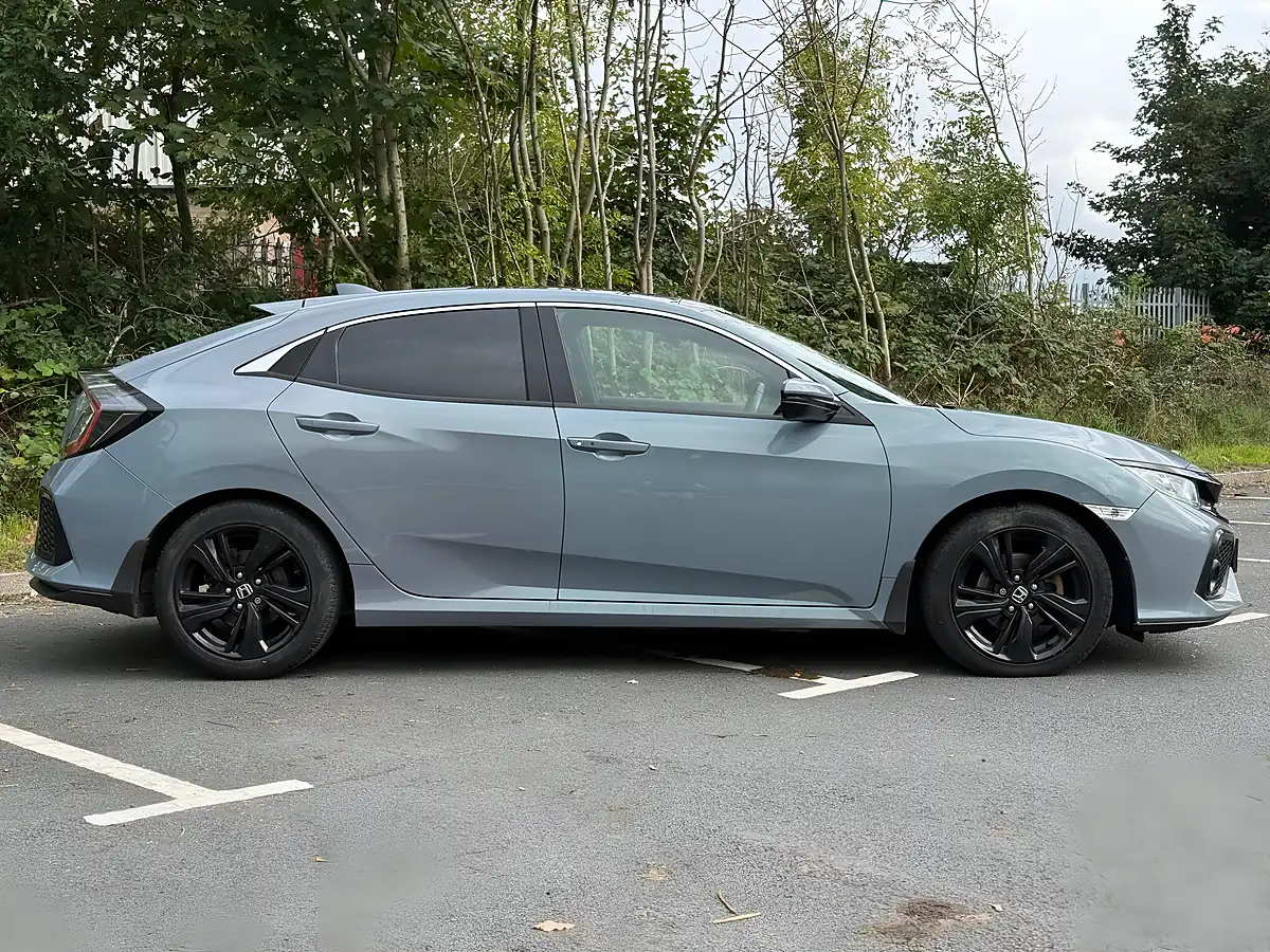Used 2017 Honda Civic Ex Grey - Interior and Exterior details 8