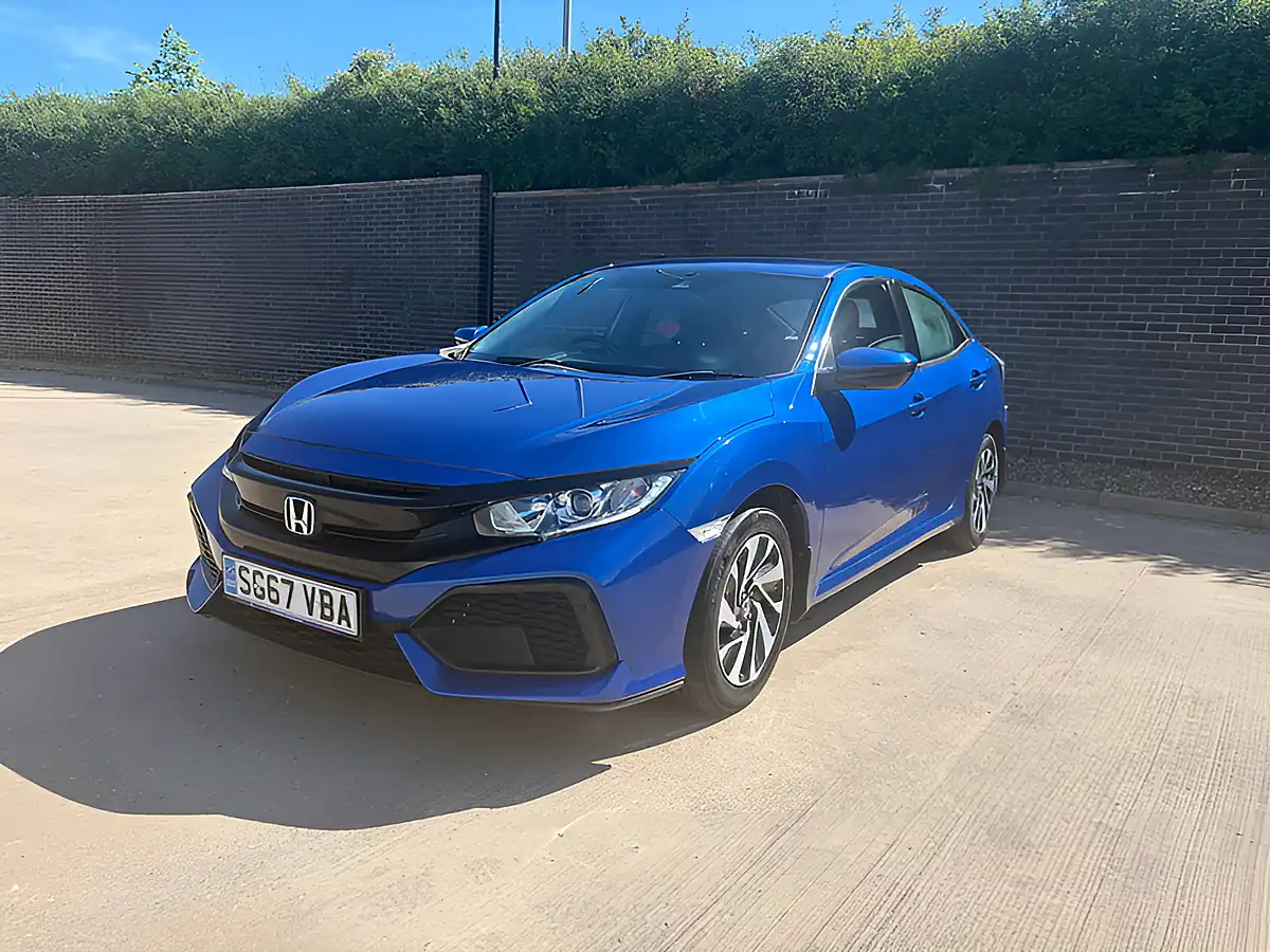 Used 2017 Honda Civic Se Blue - Interior and Exterior details 7