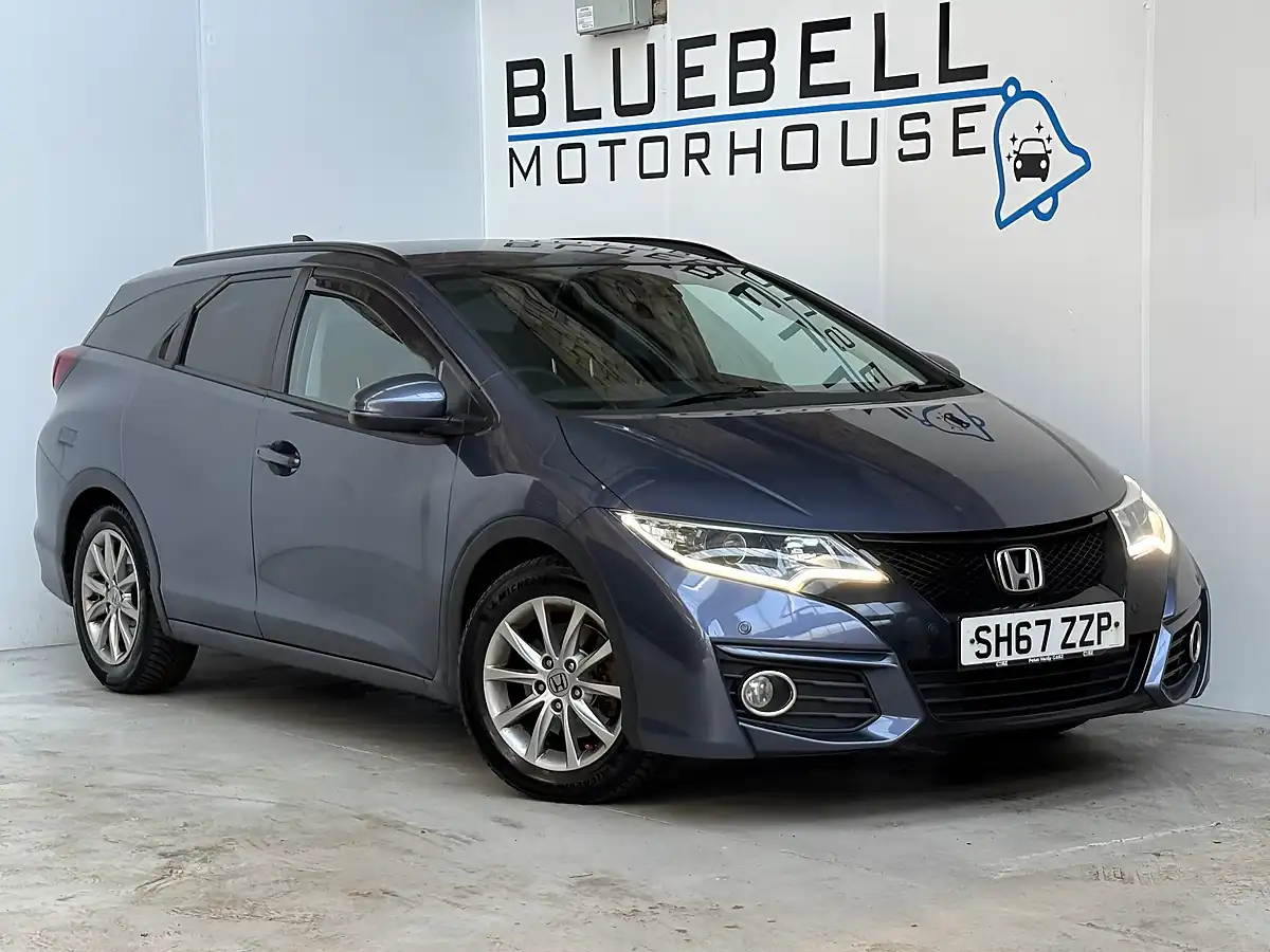 Used 2017 Honda Civic Se Plus Tourer Twilight Blue - Front View