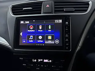 Used 2017 Honda Civic Se Plus Tourer Twilight Blue - Interior and Exterior details 12