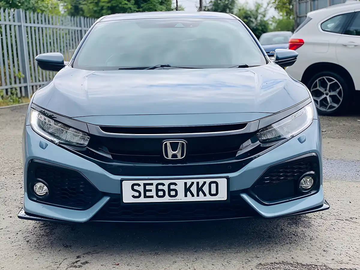 Used 2017 Honda Civic Sport Grey - Interior and Exterior details 2