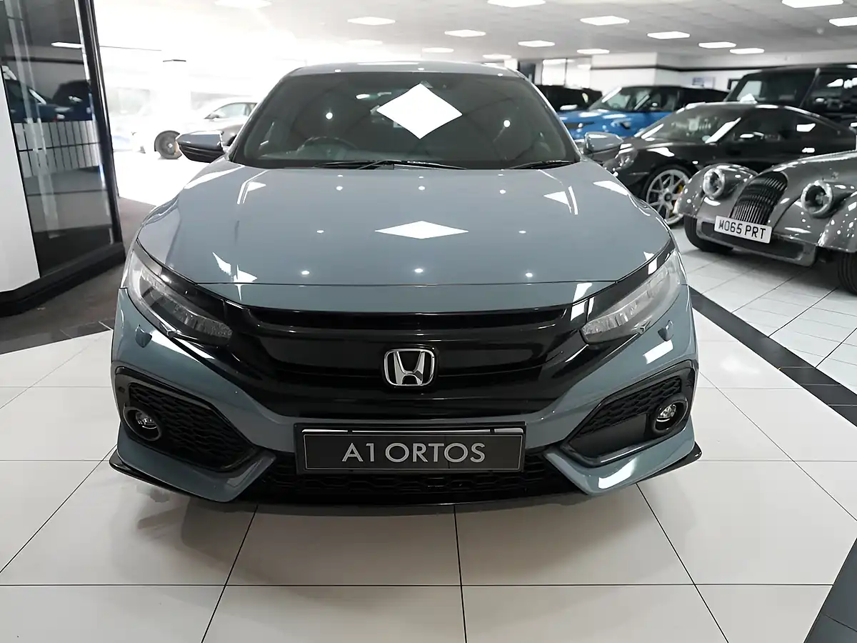 Used 2017 Honda Civic Sport Sonic Grey - Interior and Exterior details 2