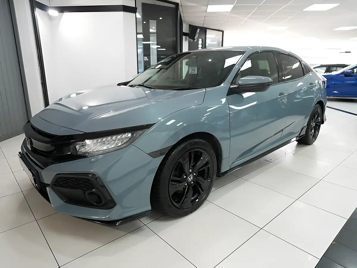 Used 2017 Honda Civic Sport Sonic Grey - Interior and Exterior details 3
