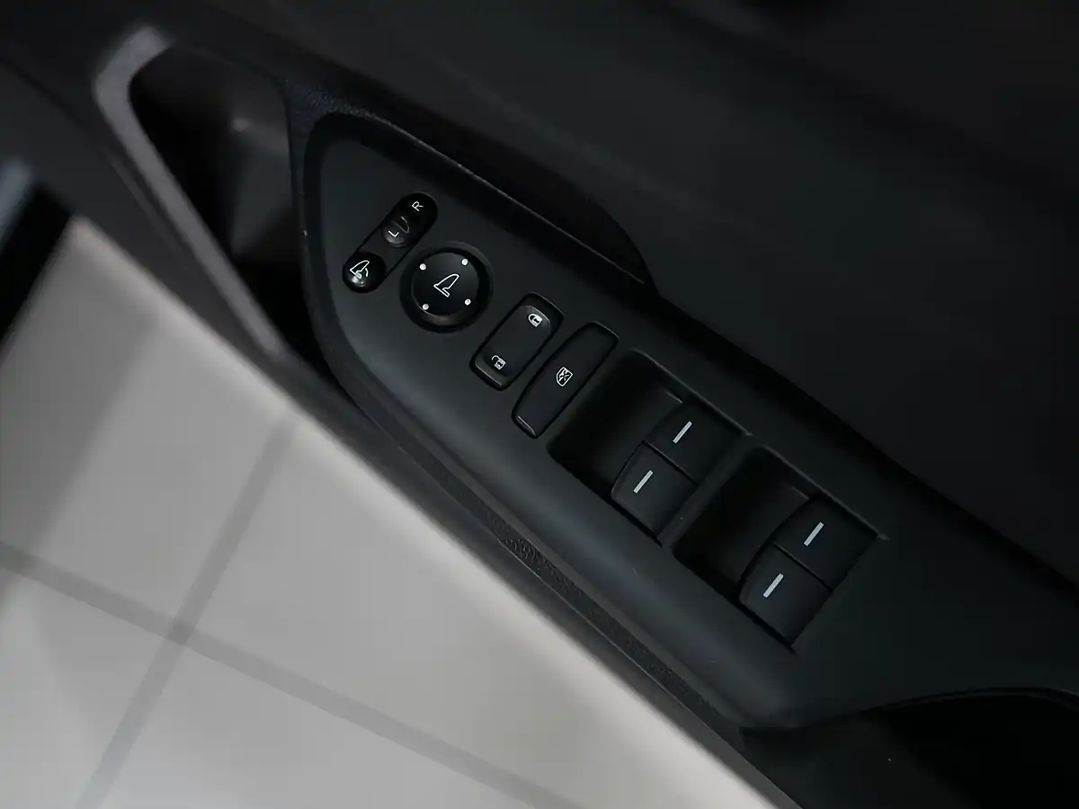 Used 2017 Honda Civic Sport Sonic Grey - Interior and Exterior details 7