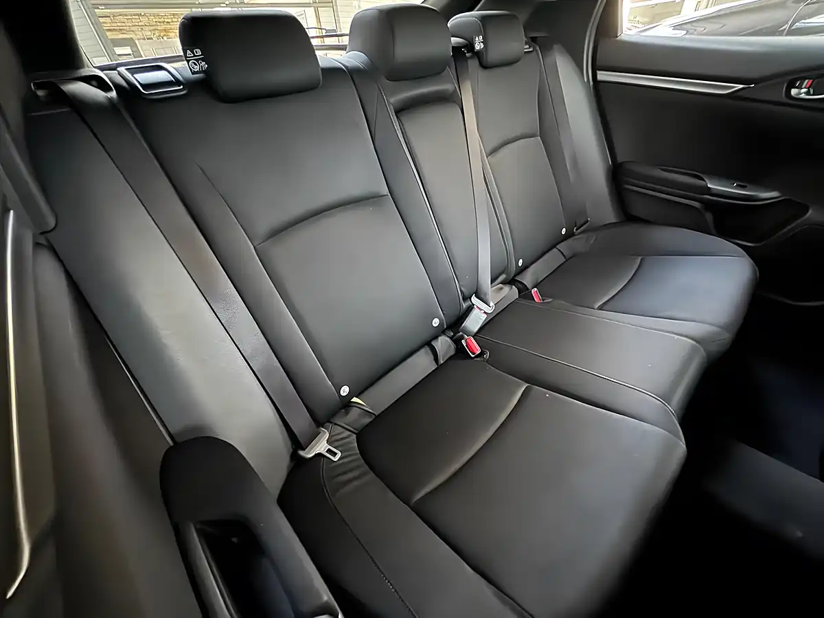 Used 2017 Honda Civic Sport White Orchid - Interior and Exterior details 11