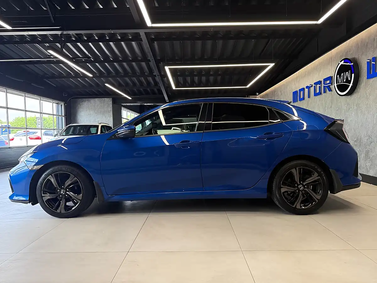 Used 2017 Honda Civic Sr Blue - Interior and Exterior details 2
