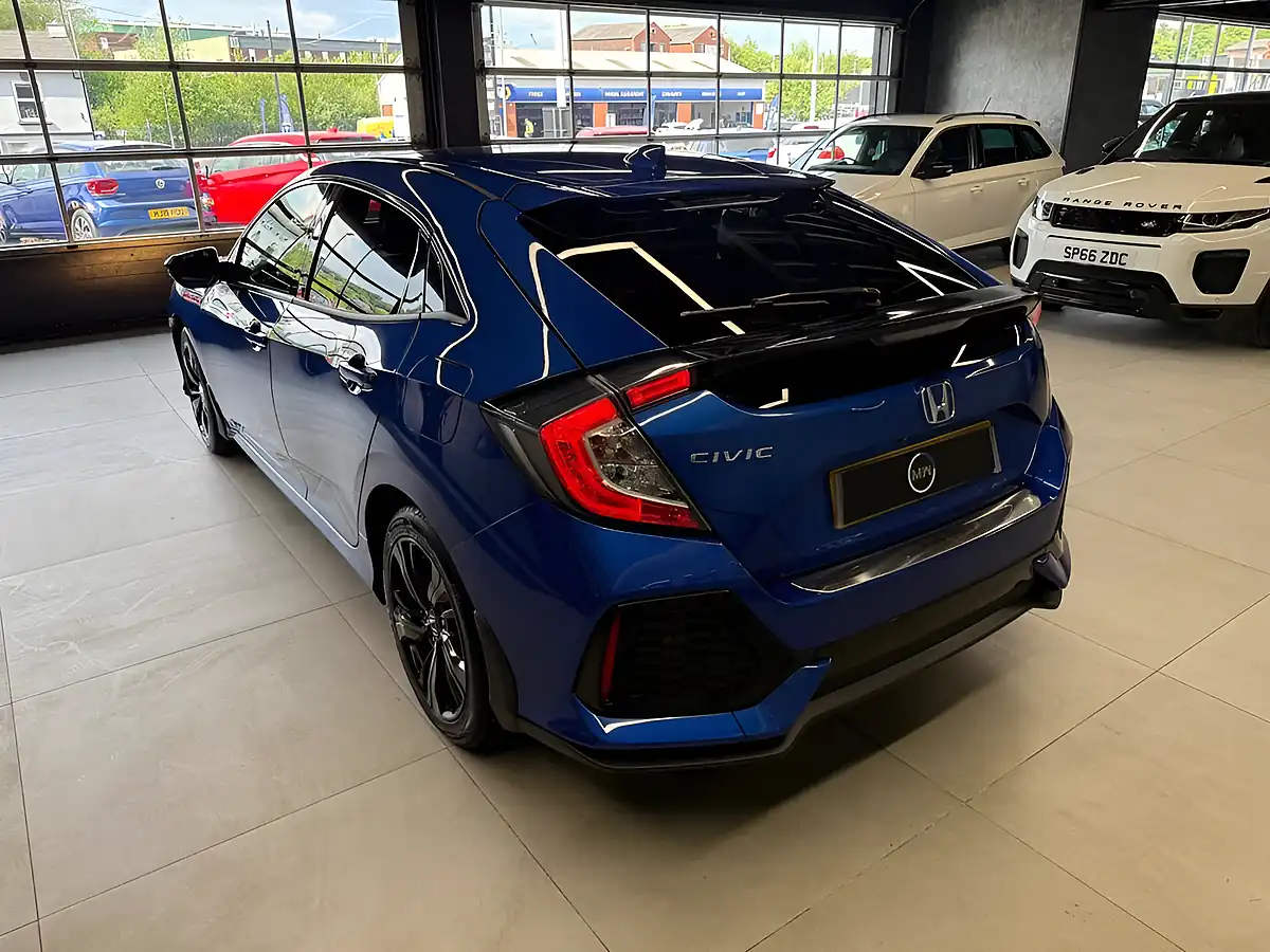 Used 2017 Honda Civic Sr Blue - Interior and Exterior details 4