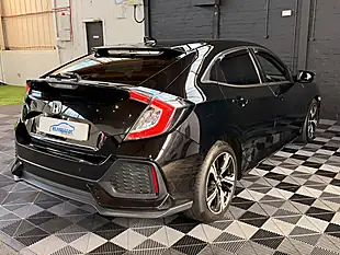 Used 2017 Honda Civic Sr Metallic Black - Interior and Exterior details 16