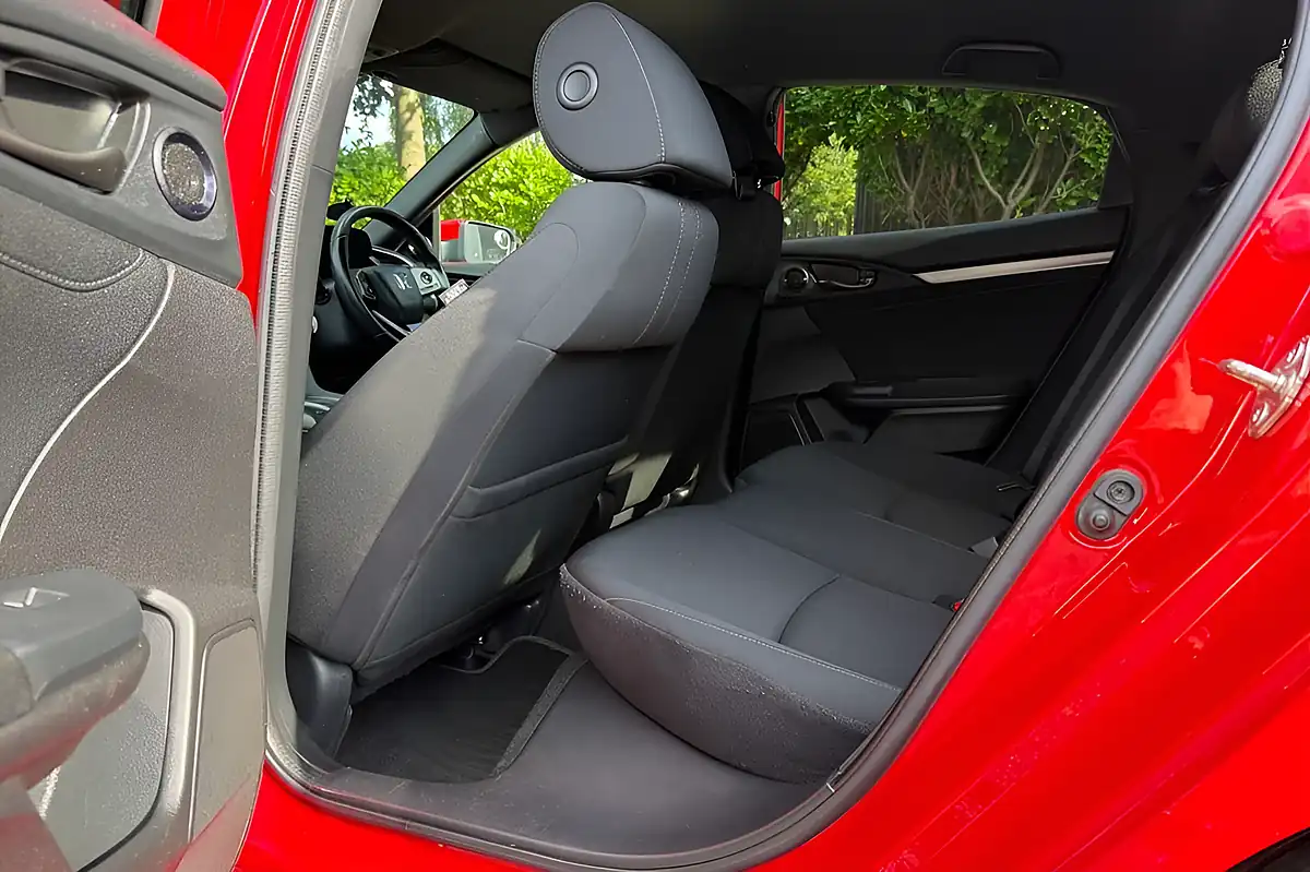 Used 2017 Honda Civic Sr Red - Interior and Exterior details 13