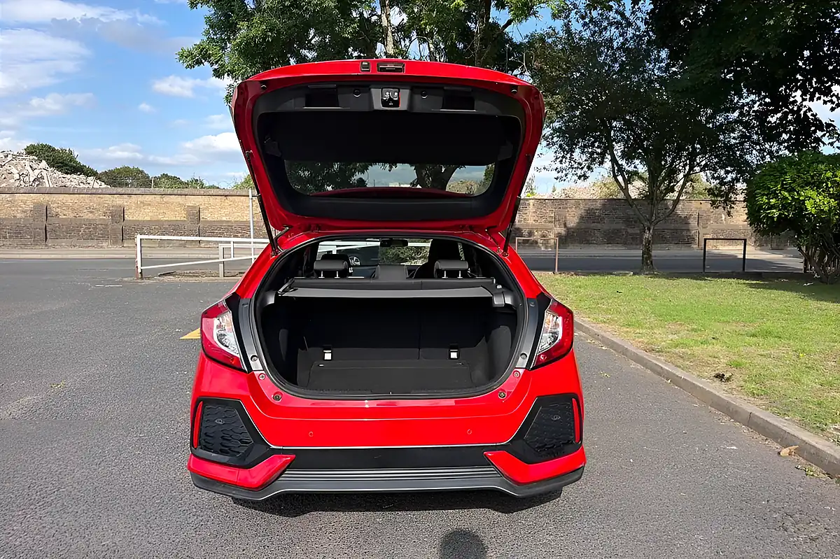 Used 2017 Honda Civic Sr Red - Interior and Exterior details 7