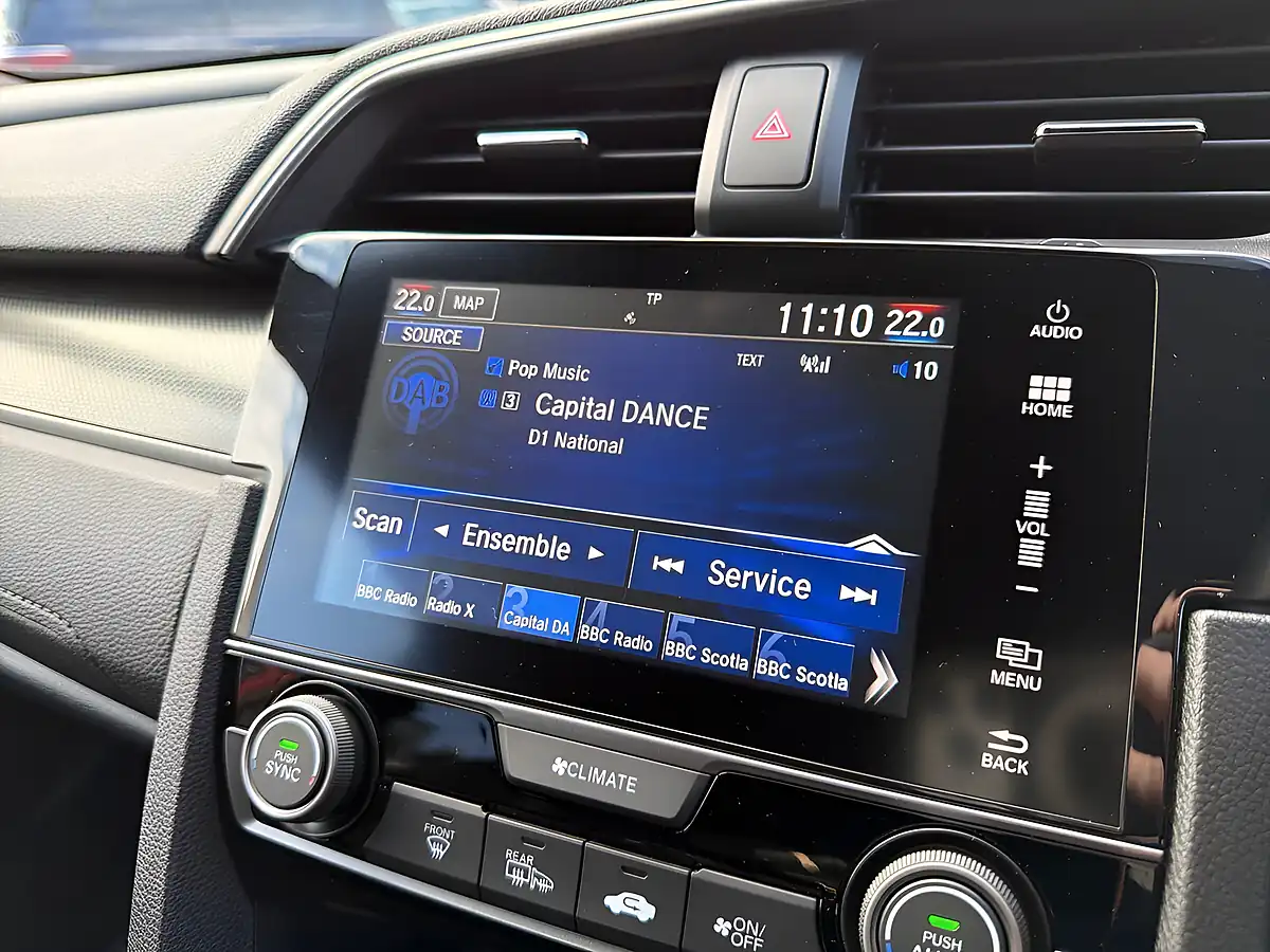 Used 2017 Honda Civic Sr Red - Interior and Exterior details 12