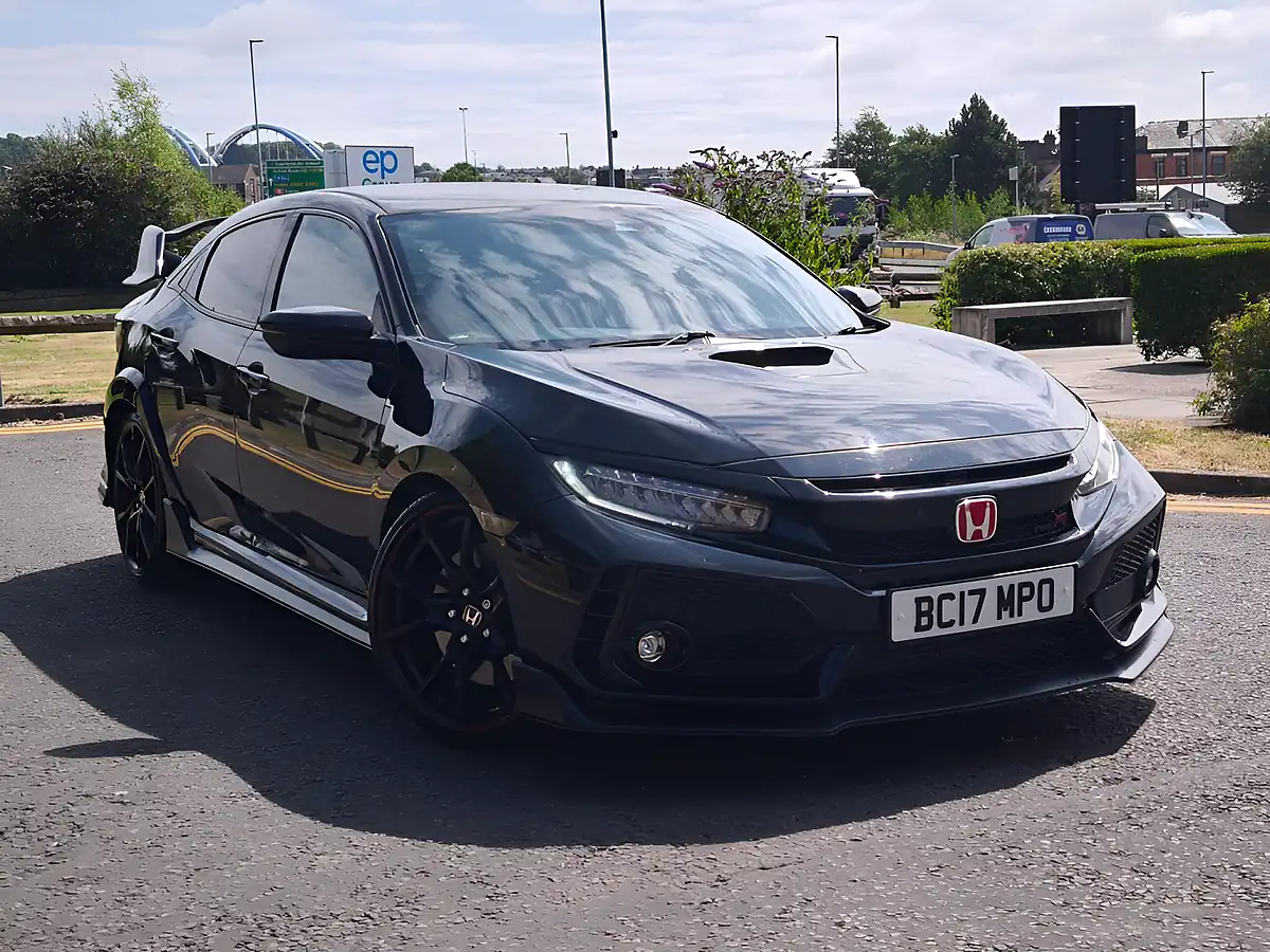 Used 2017 Honda Civic Type R GT Black - Front View