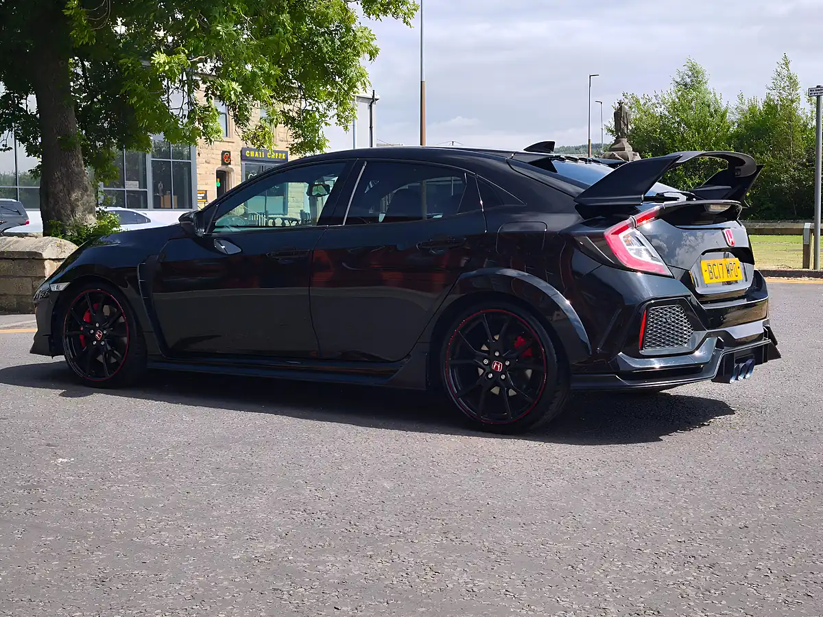 Used 2017 Honda Civic Type R GT Black - Interior and Exterior details 11