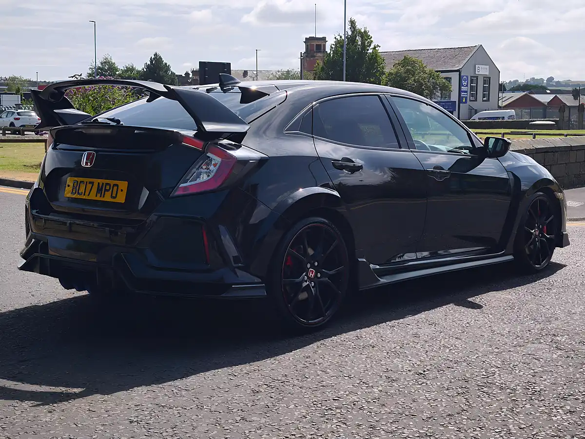 Used 2017 Honda Civic Type R GT Black - Interior and Exterior details 15