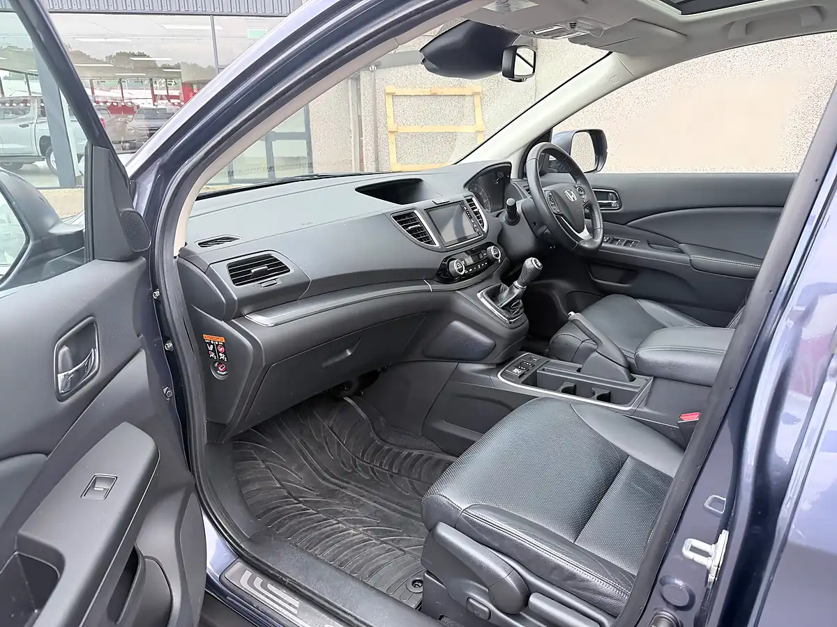 Used 2017 Honda Cr-V Ex Blue - Interior and Exterior details 7