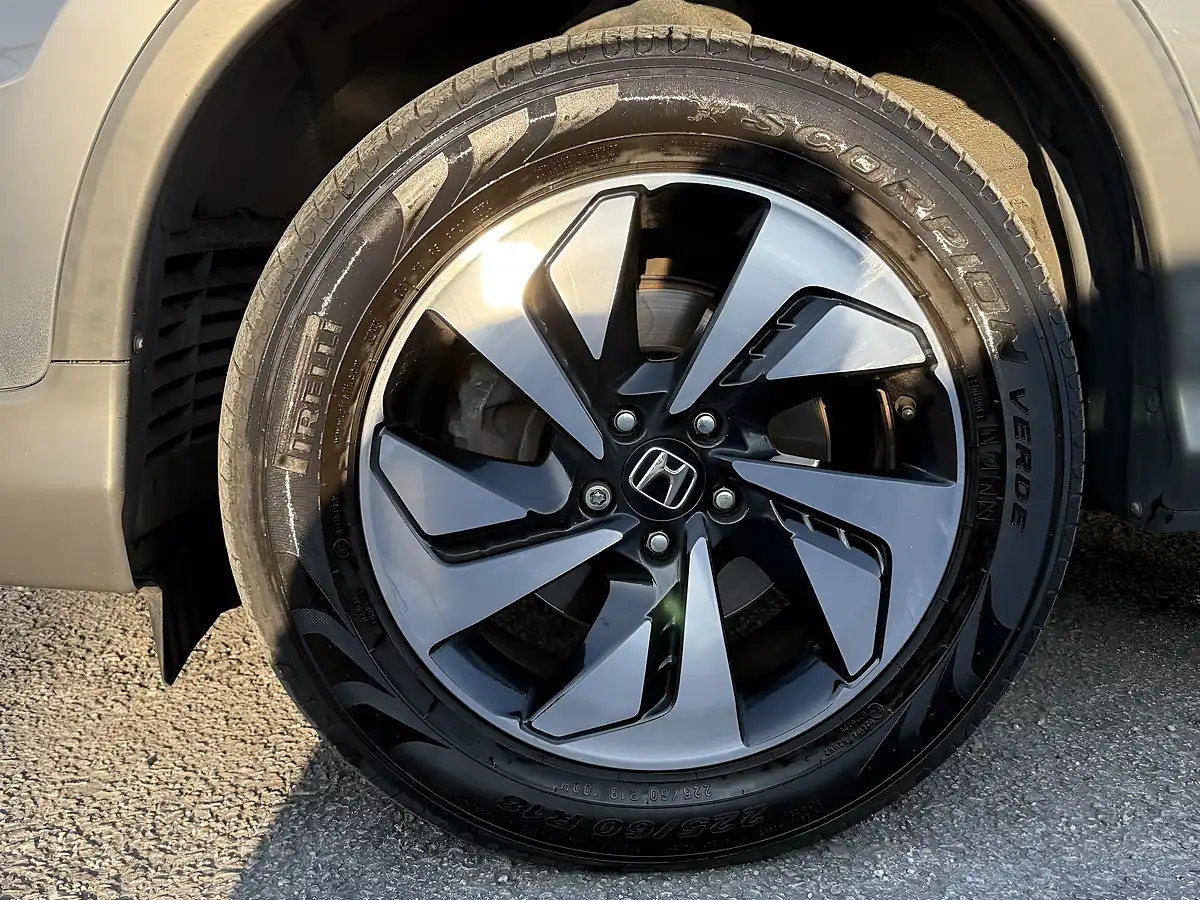 Used 2017 Honda Cr-V Ex Grey - Interior and Exterior details 10