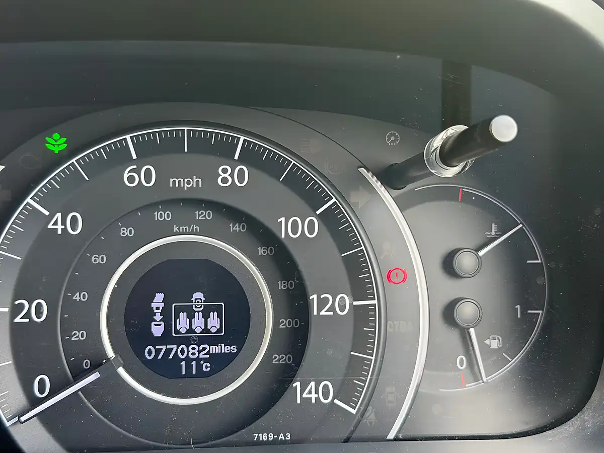 Used 2017 Honda Cr-V Se Black - Interior and Exterior details 16