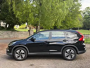 Used 2017 Honda Cr-V Se Black - Interior and Exterior details 4