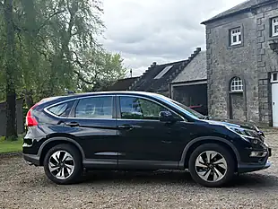Used 2017 Honda Cr-V Se Black - Interior and Exterior details 8