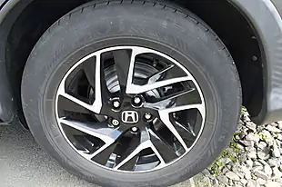 Used 2017 Honda Cr-V Se Plus Brown - Interior and Exterior details 6