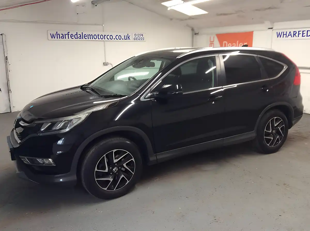 Used 2017 Honda Cr-V Se Plus Navi Black - Front View