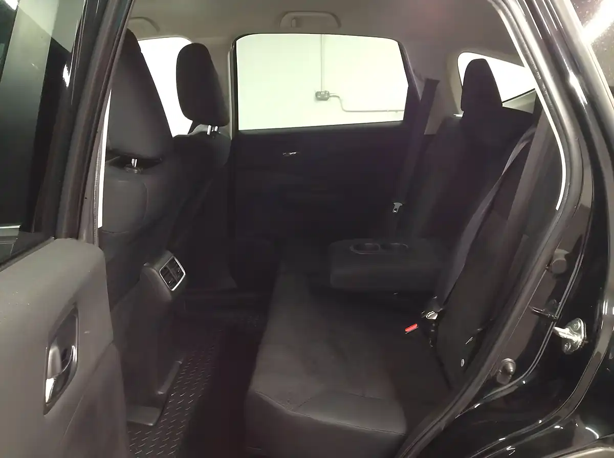 Used 2017 Honda Cr-V Se Plus Navi Black - Interior and Exterior details 15