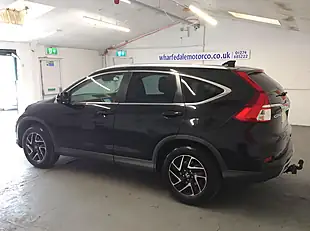 Used 2017 Honda Cr-V Se Plus Navi Black - Interior and Exterior details 9