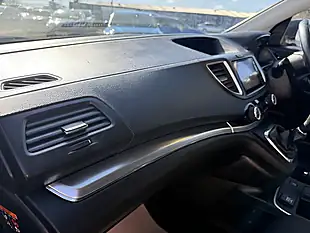 Used 2017 Honda Cr-V Se Plus Navi Black - Interior and Exterior details 17