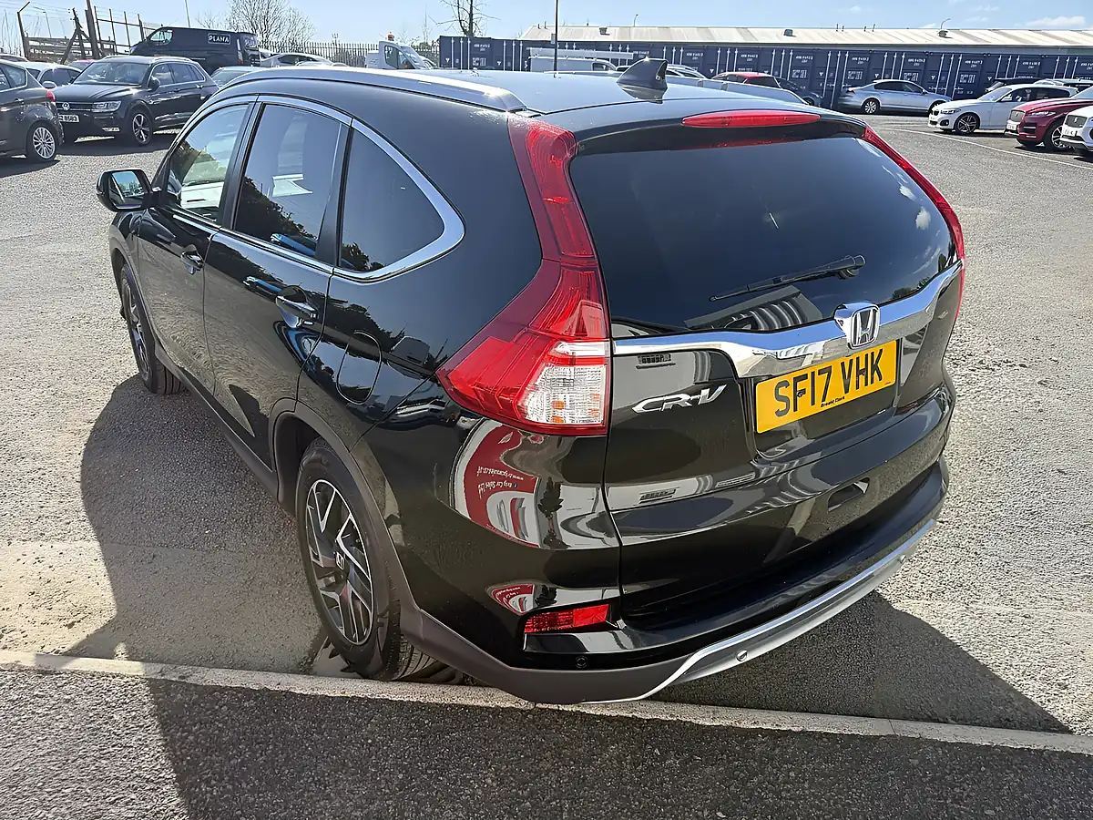 Used 2017 Honda Cr-V Se Plus Navi Black - Interior and Exterior details 2
