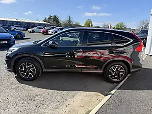 Used 2017 Honda Cr-V Se Plus Navi Black - Interior and Exterior details 6
