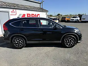 Used 2017 Honda Cr-V Se Plus Navi Black - Interior and Exterior details 7