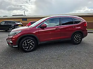Used 2017 Honda Cr-V Se+ Red - Interior and Exterior details 5