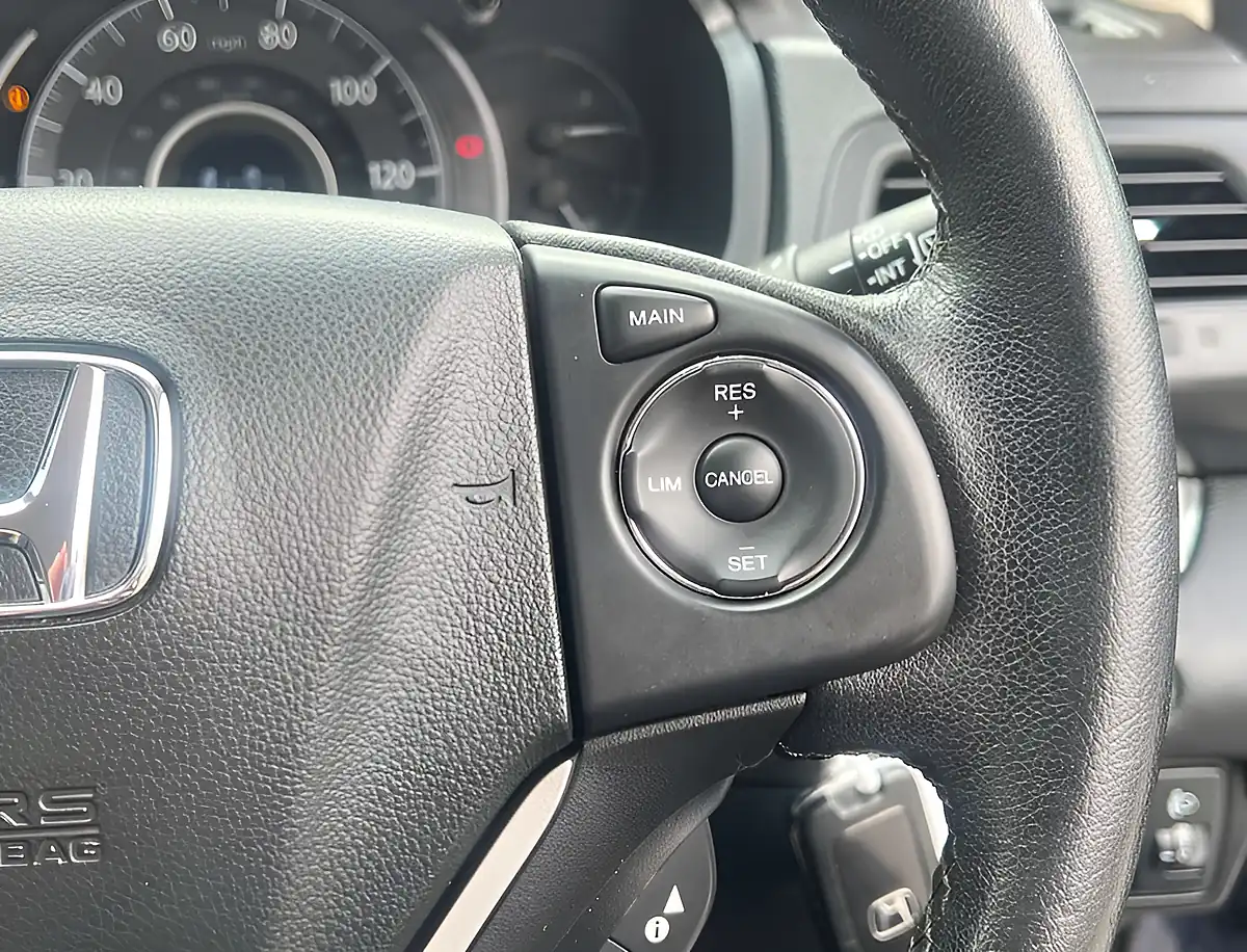 Used 2017 Honda Cr-V Se+ Twilight Blue - Interior and Exterior details 19