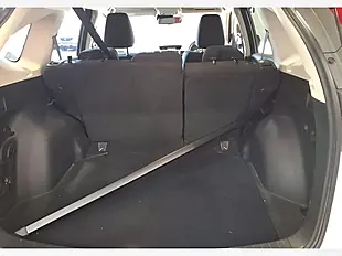 Used 2017 Honda Cr-V Se+ White - Interior and Exterior details 13