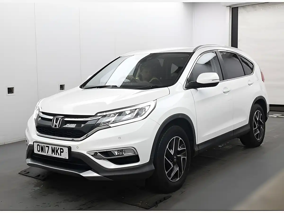 Used 2017 Honda Cr-V Se+ White - Interior and Exterior details 2