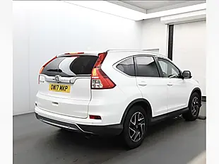 Used 2017 Honda Cr-V Se+ White - Interior and Exterior details 4