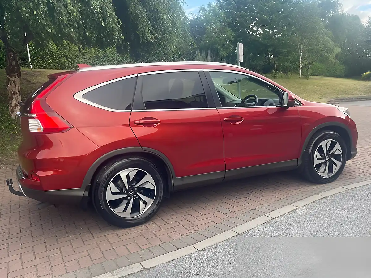 Used 2017 Honda Cr-V Sr Red - Interior and Exterior details 16
