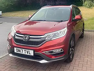 Used 2017 Honda Cr-V Sr Red - Interior and Exterior details 3