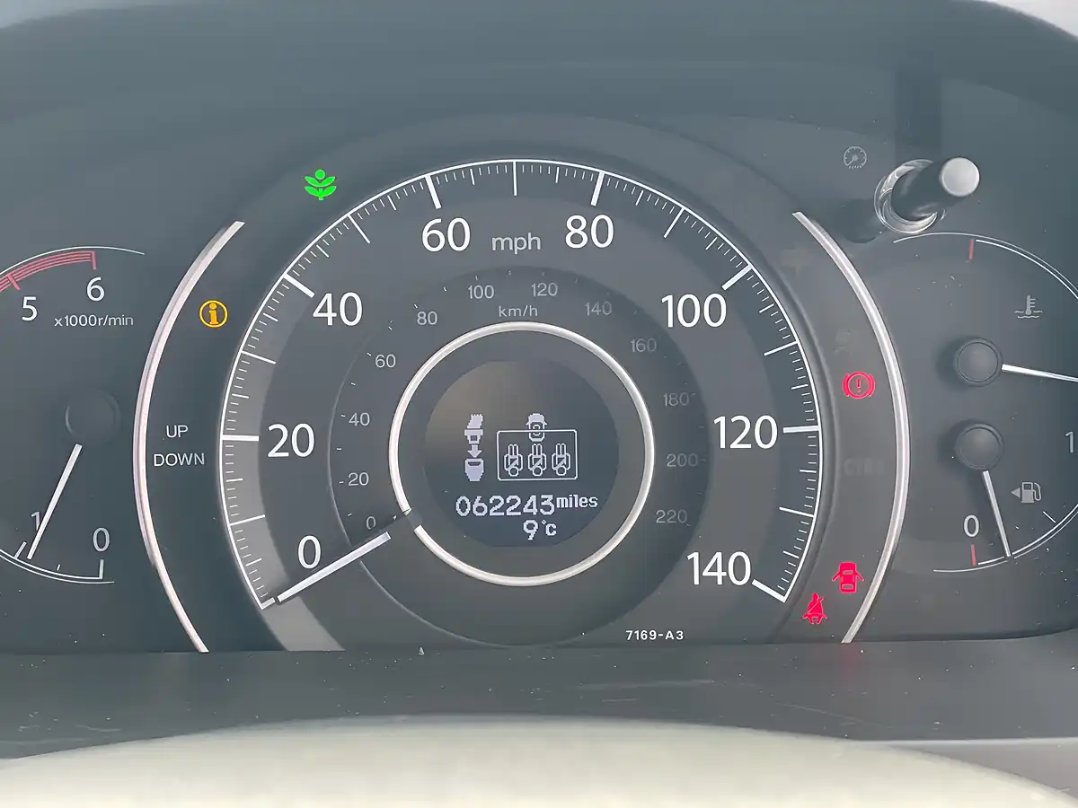 Used 2017 Honda Cr-V Sr White - Interior and Exterior details 13