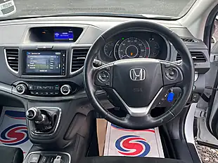 Used 2017 Honda Cr-V Sr White - Interior and Exterior details 9