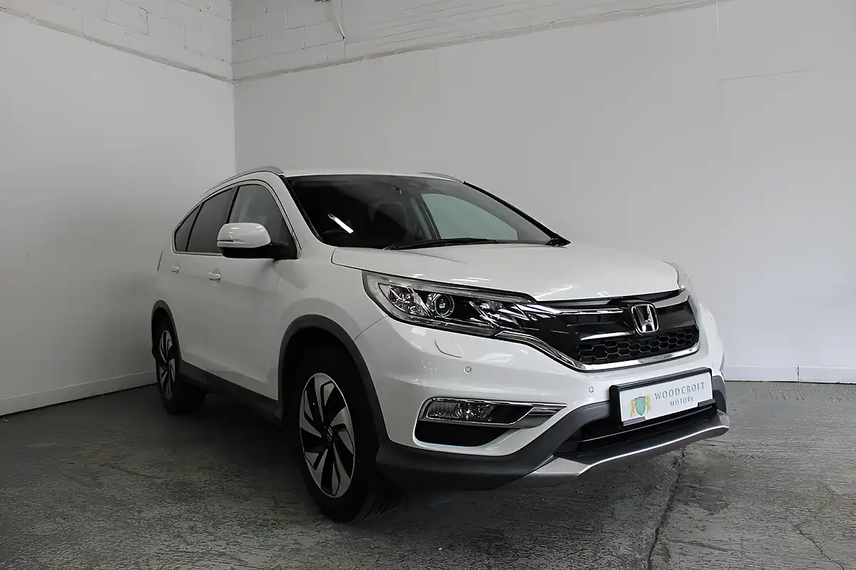 Used 2017 Honda Cr-V Sr White - Front View
