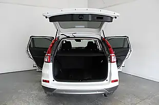 Used 2017 Honda Cr-V Sr White - Interior and Exterior details 11