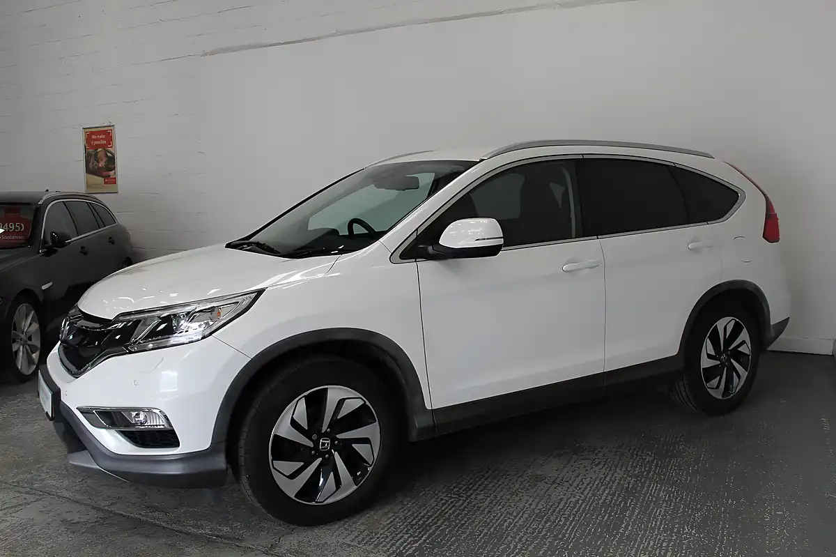 Used 2017 Honda Cr-V Sr White - Interior and Exterior details 4