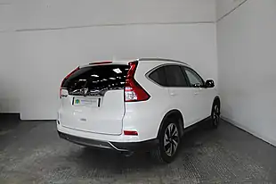 Used 2017 Honda Cr-V Sr White - Interior and Exterior details 6